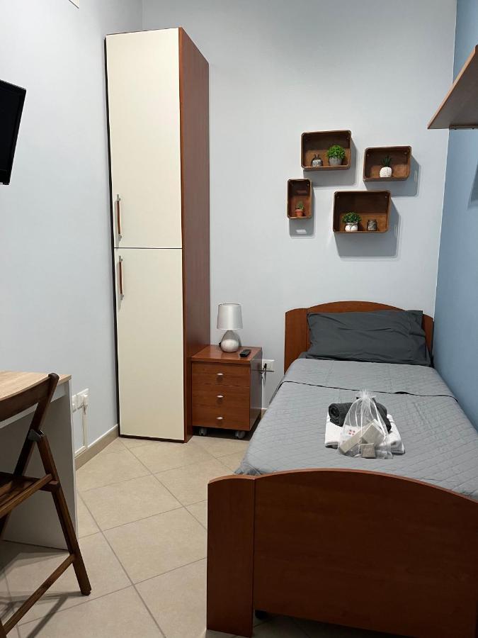 Casa Manthone - Luxrental Apartments Pescara Buitenkant foto
